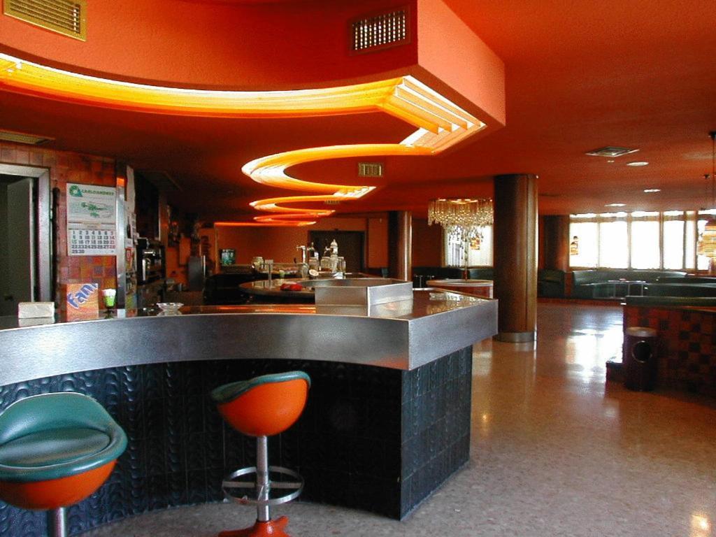 Hotel Rey Sancho Ramirez Somontano Sl บาร์บัสโตร ภายนอก รูปภาพ