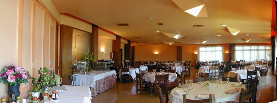 Hotel Rey Sancho Ramirez Somontano Sl บาร์บัสโตร ภายนอก รูปภาพ